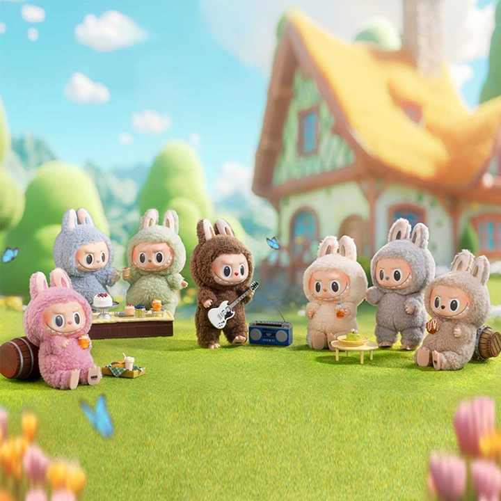 Nooré™ Labubu – Wild Cartoon-Style Keychain
